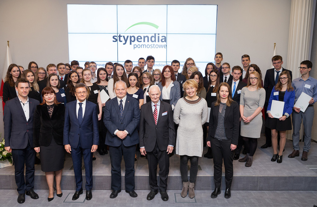 stypendia_pomostowe-2016